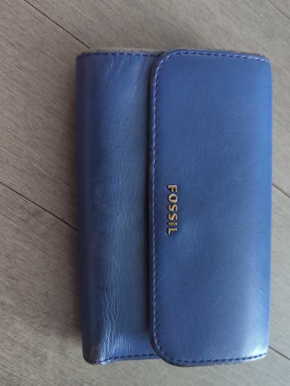 Fossil Navy Blue Leather Clutch Wallet with Gold Logo